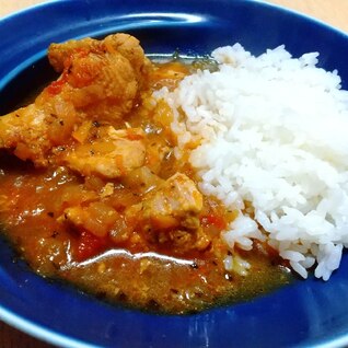 簡単❗️スパイスから作る本格インド風チキンカレー